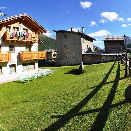 Alpen Royal By Livigno Accomodation Zewnętrze zdjęcie